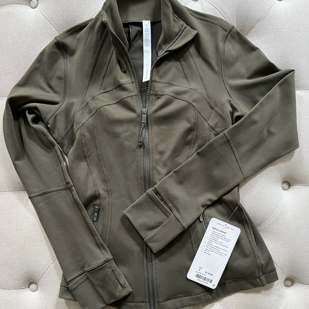 Lululemon olive Define jacket NWT size 8
